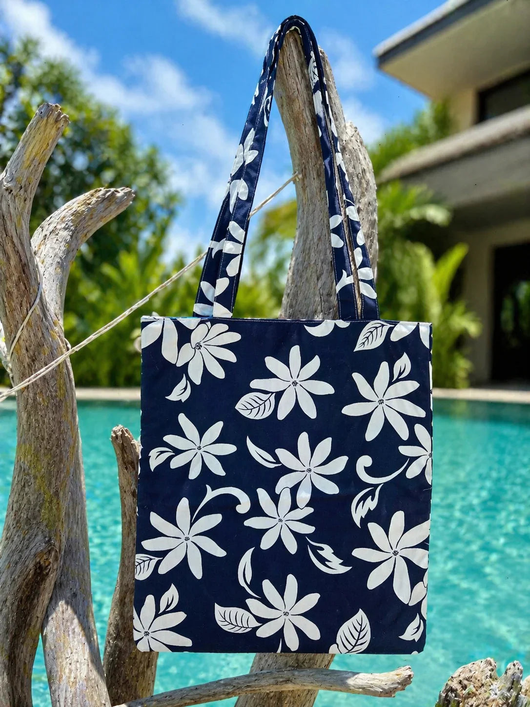 Nos Tote Bags