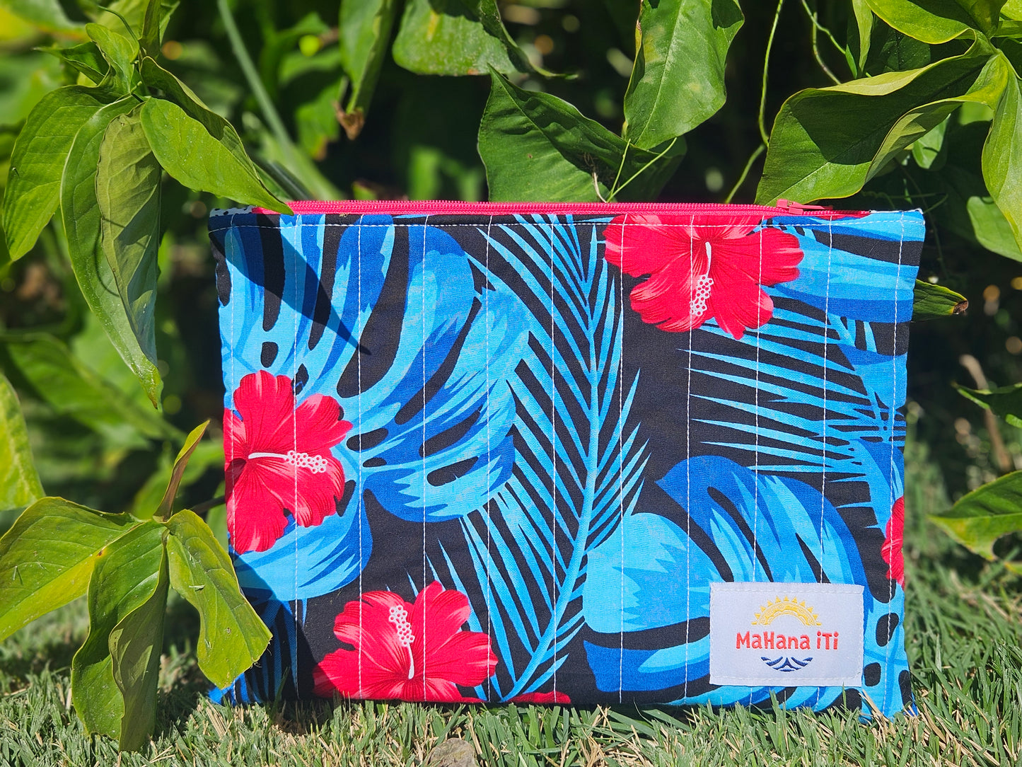 Pochette Poerava